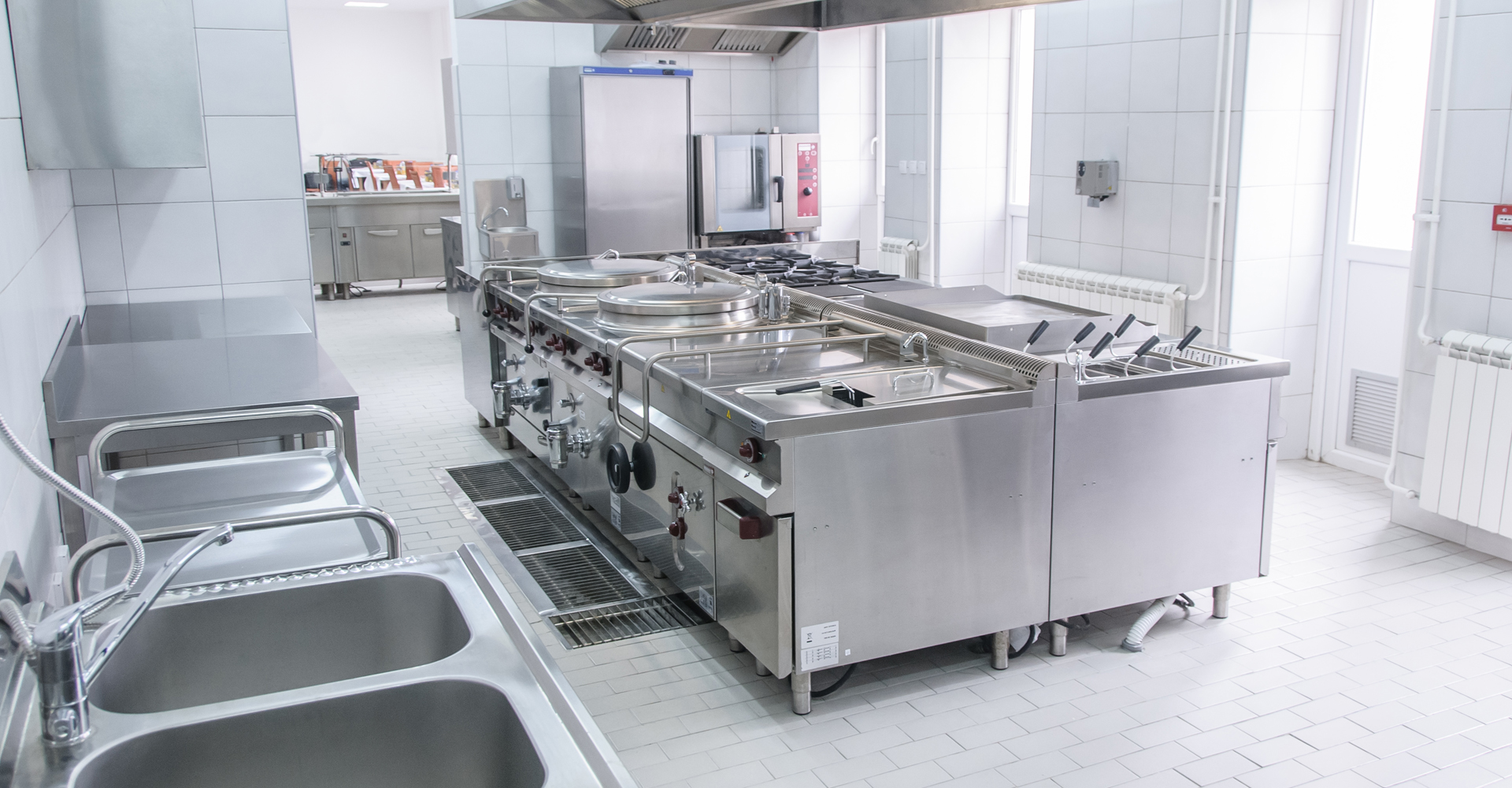 Mesa de cocina de acero inoxidable